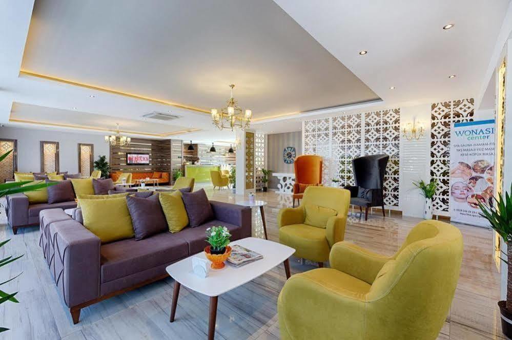 Wonasis Resort & Aqua Hotel Kargipinari 외부 사진