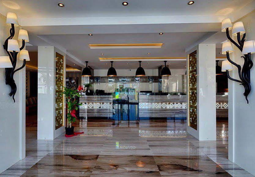 Wonasis Resort & Aqua Hotel Kargipinari 외부 사진